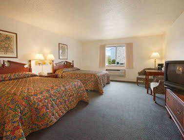 Hotel Super 8 By Wyndham 2*